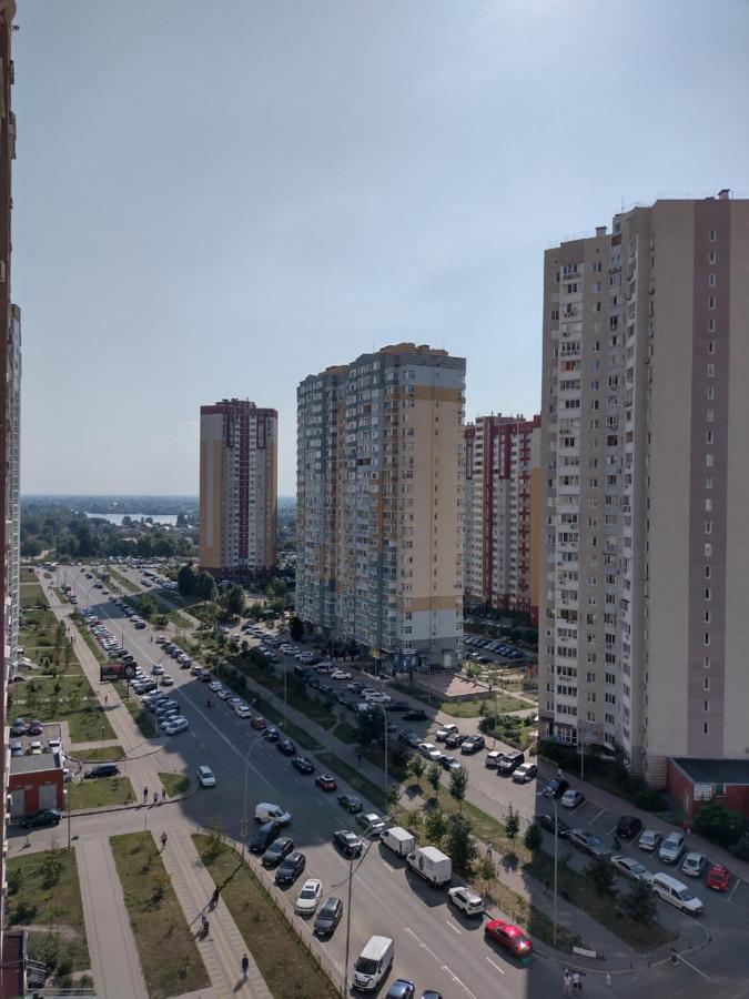 Апартаменти Осокорки Русовой 3 Київ Екстер'єр фото